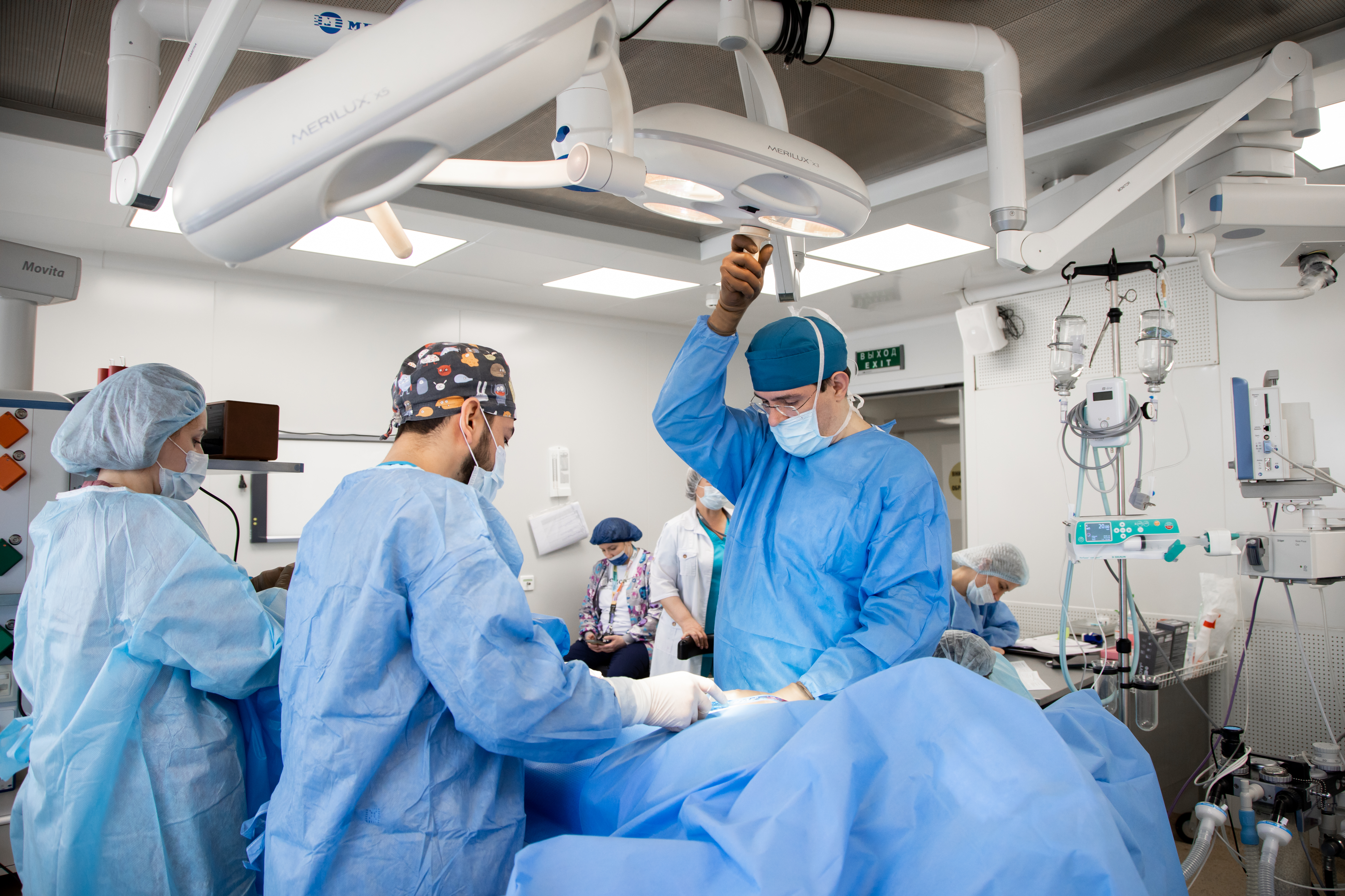 Интимная пластика как инвестиция в личный бренд: пластический хирург Михаил Павлюк рассказал о росте количества пластических операций для мужчин. 