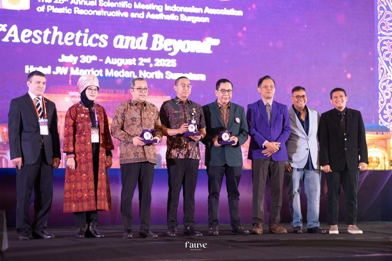 Состоялся Национальный конгресс Общества пластических хирургов Индонезии с международным участием