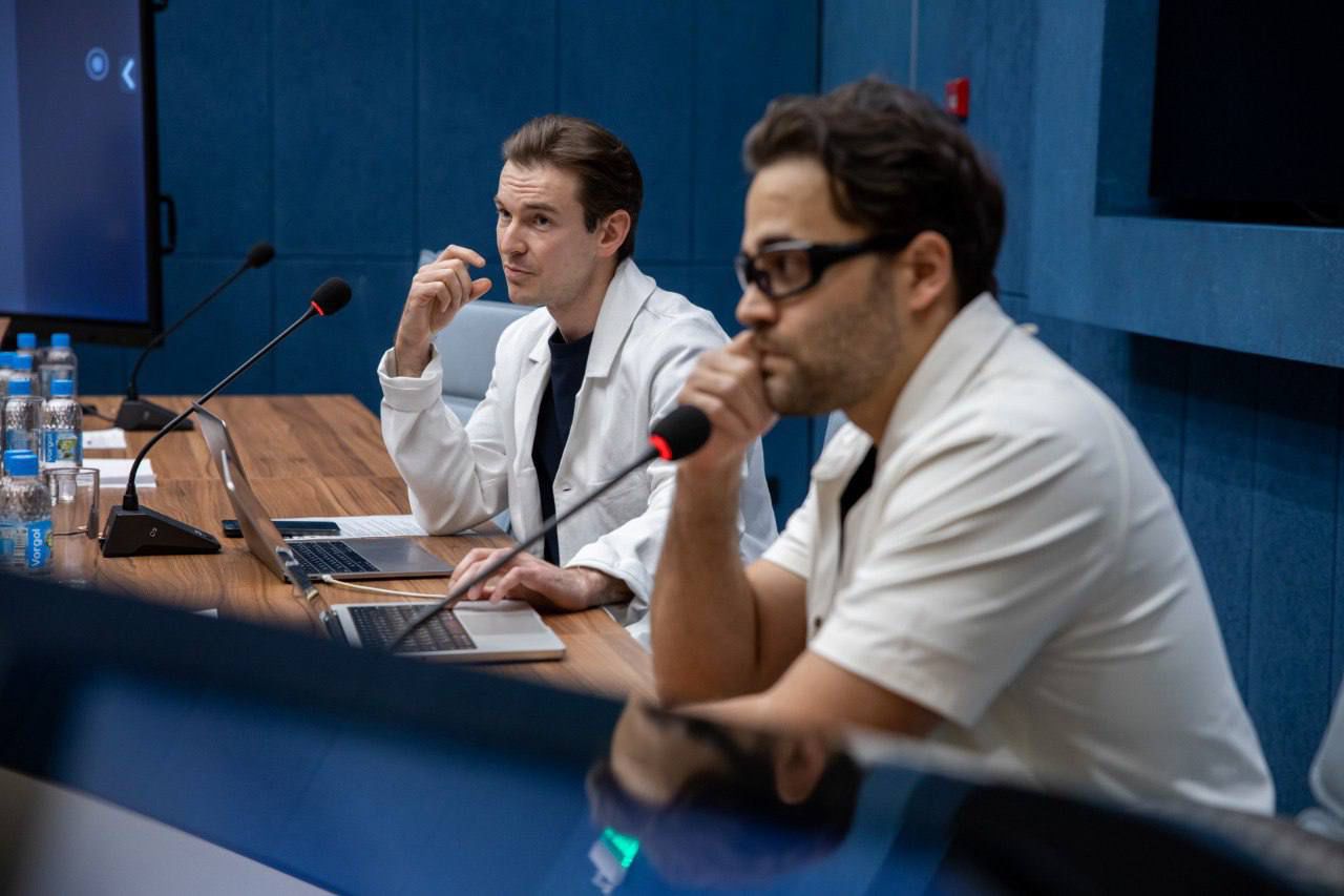 Прошел мастер-класс «Риносептопластика и гениопластика: симультанная хирургия средней и нижней трети лица»