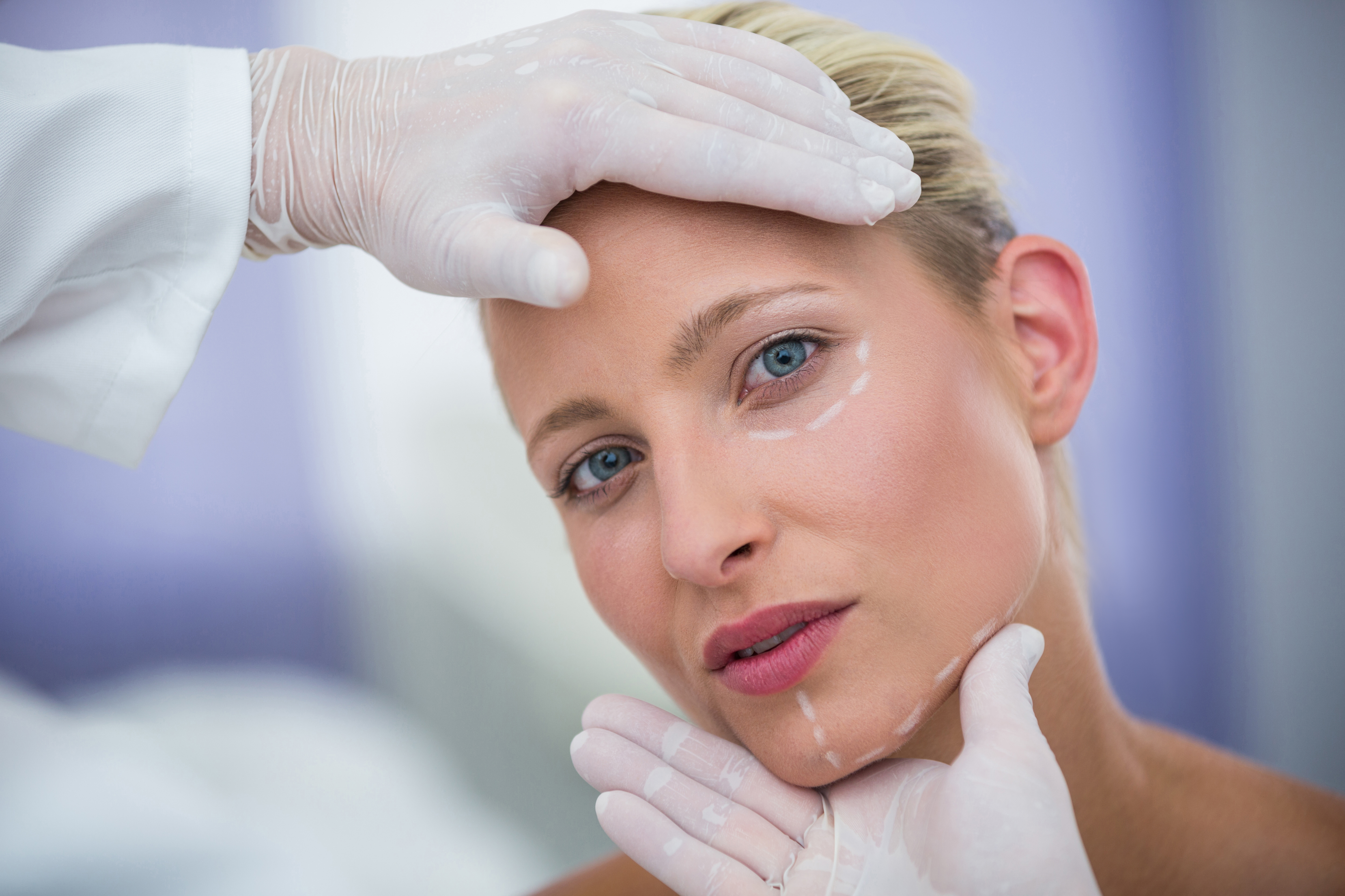 Подтяжка лица (face lifting): обзор хирургических методов
